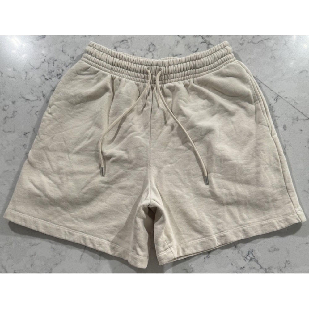 UNIQLO Sweat Shorts Womens XS Cream Fleece 100% Cotton Athleisure Loungewear